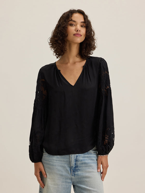 Tyra Top - Black-Velvet-Over the Rainbow